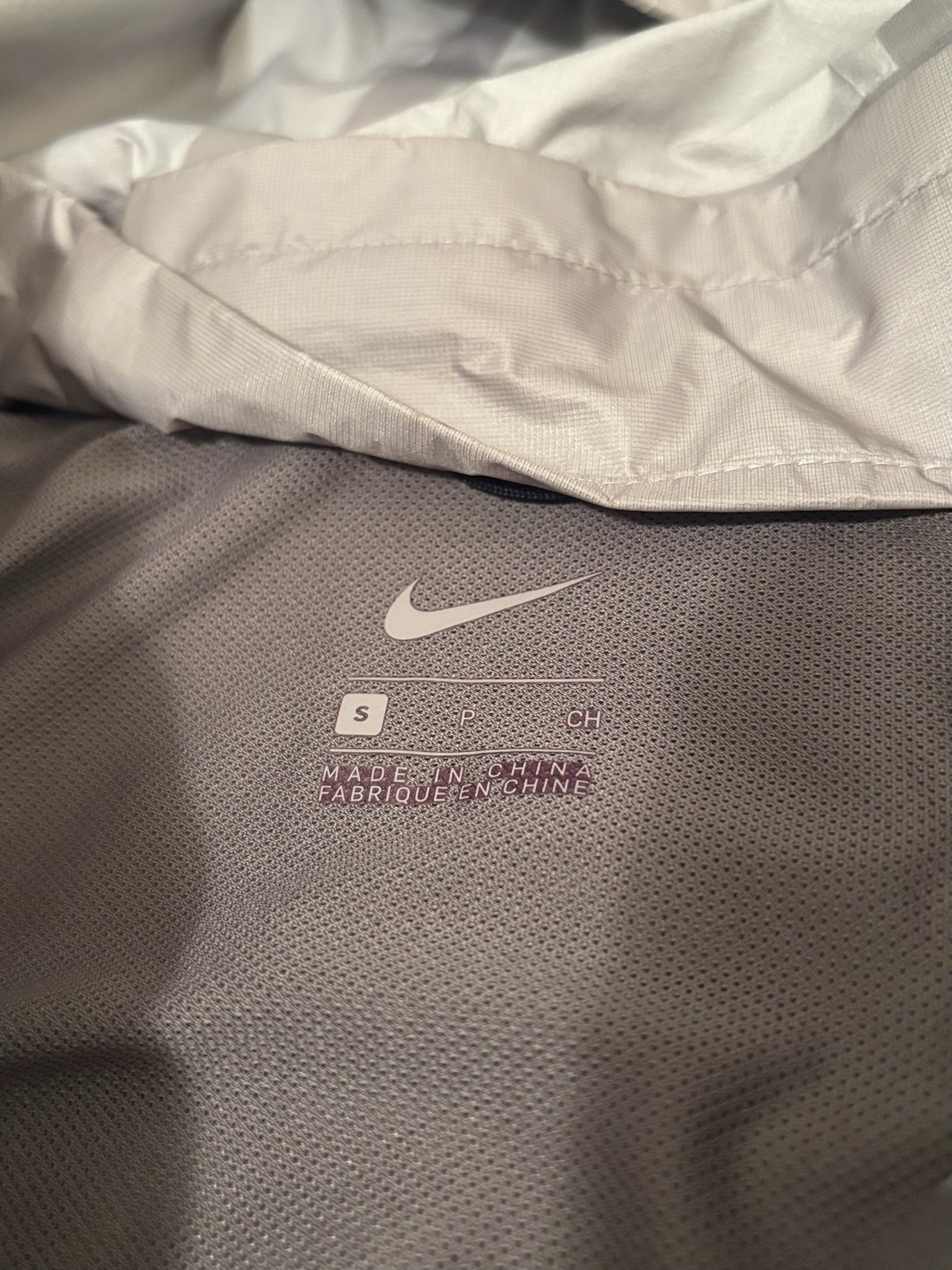 Gyakusou Silver Running Two-Piece Windbreaker