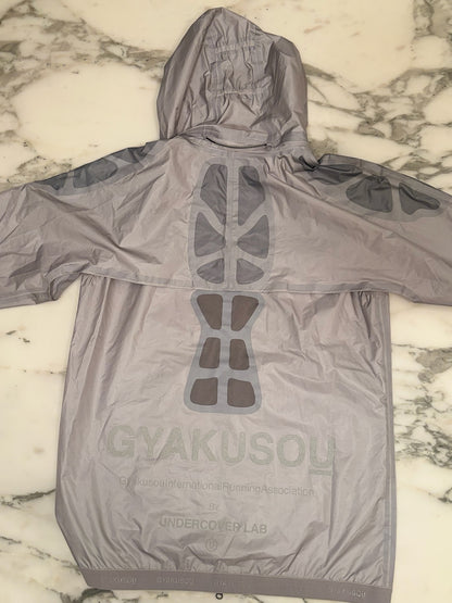 Gyakusou Silver Running Two-Piece Windbreaker