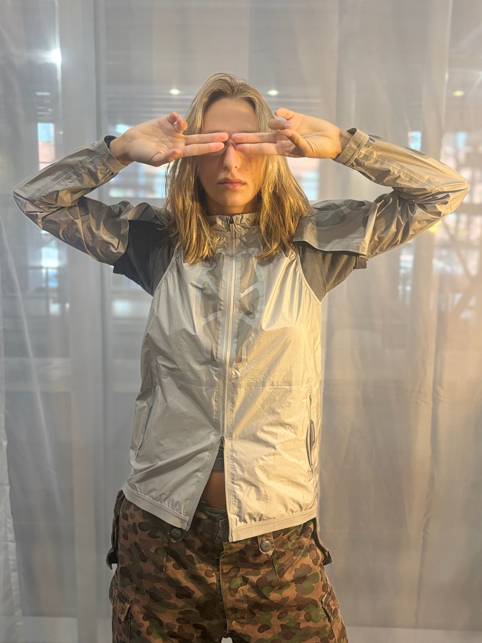 Gyakusou Silver Running Two-Piece Windbreaker