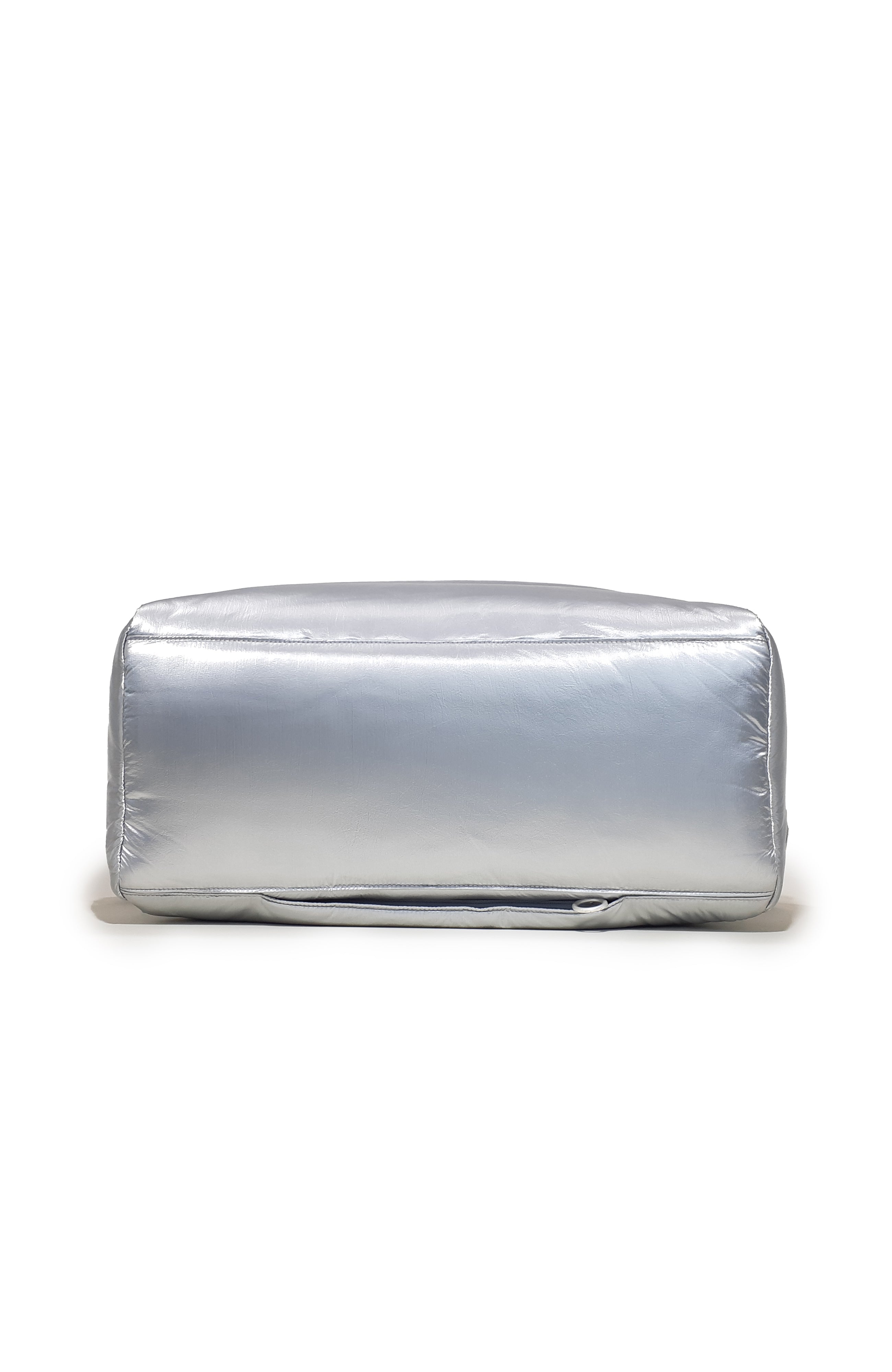 Feather Escape Duffle | Matte Silver Nylon